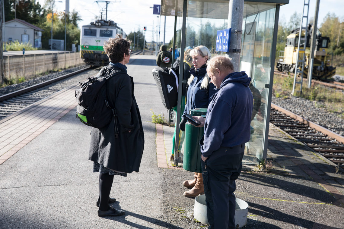 Asemalaituri, jonne kuljetaan jatkossa raiteiden alitse.